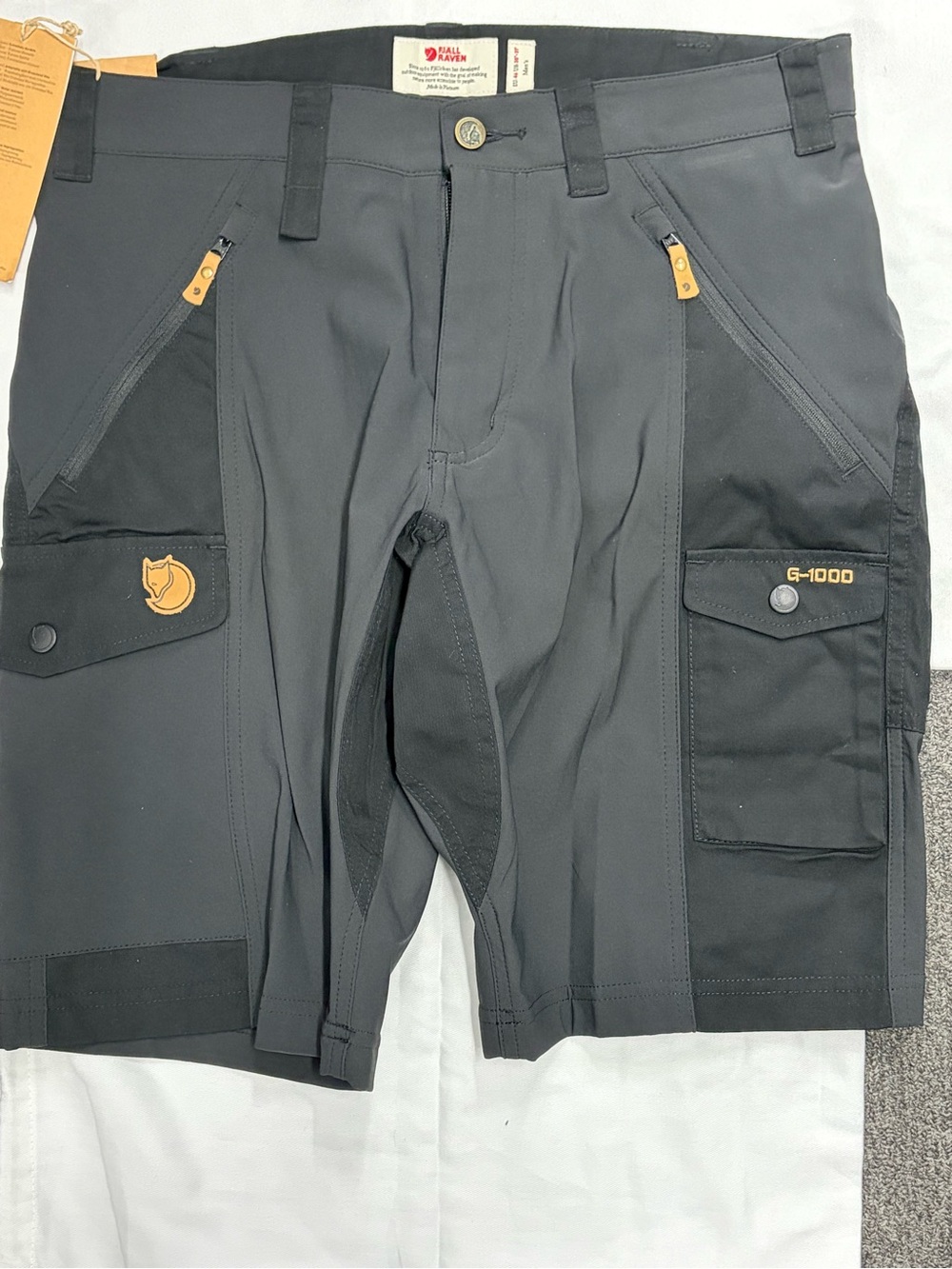 Fjallraven Men's G-1000 Black/Charcoal Cargo Shorts
